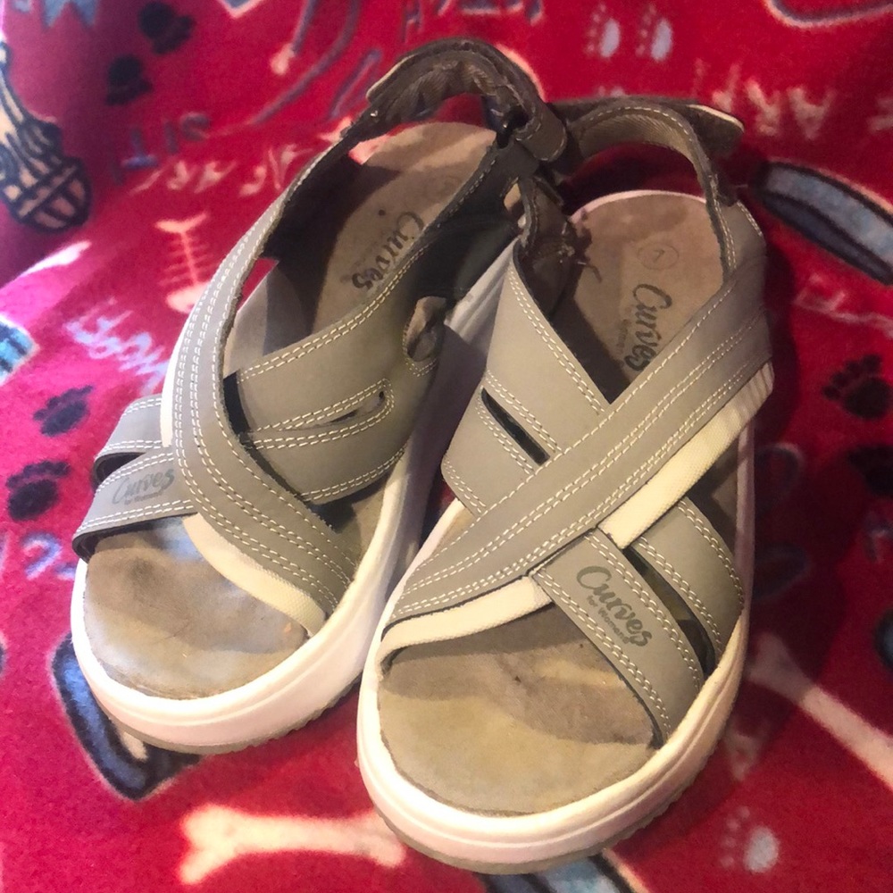 COPY - Curves sandals